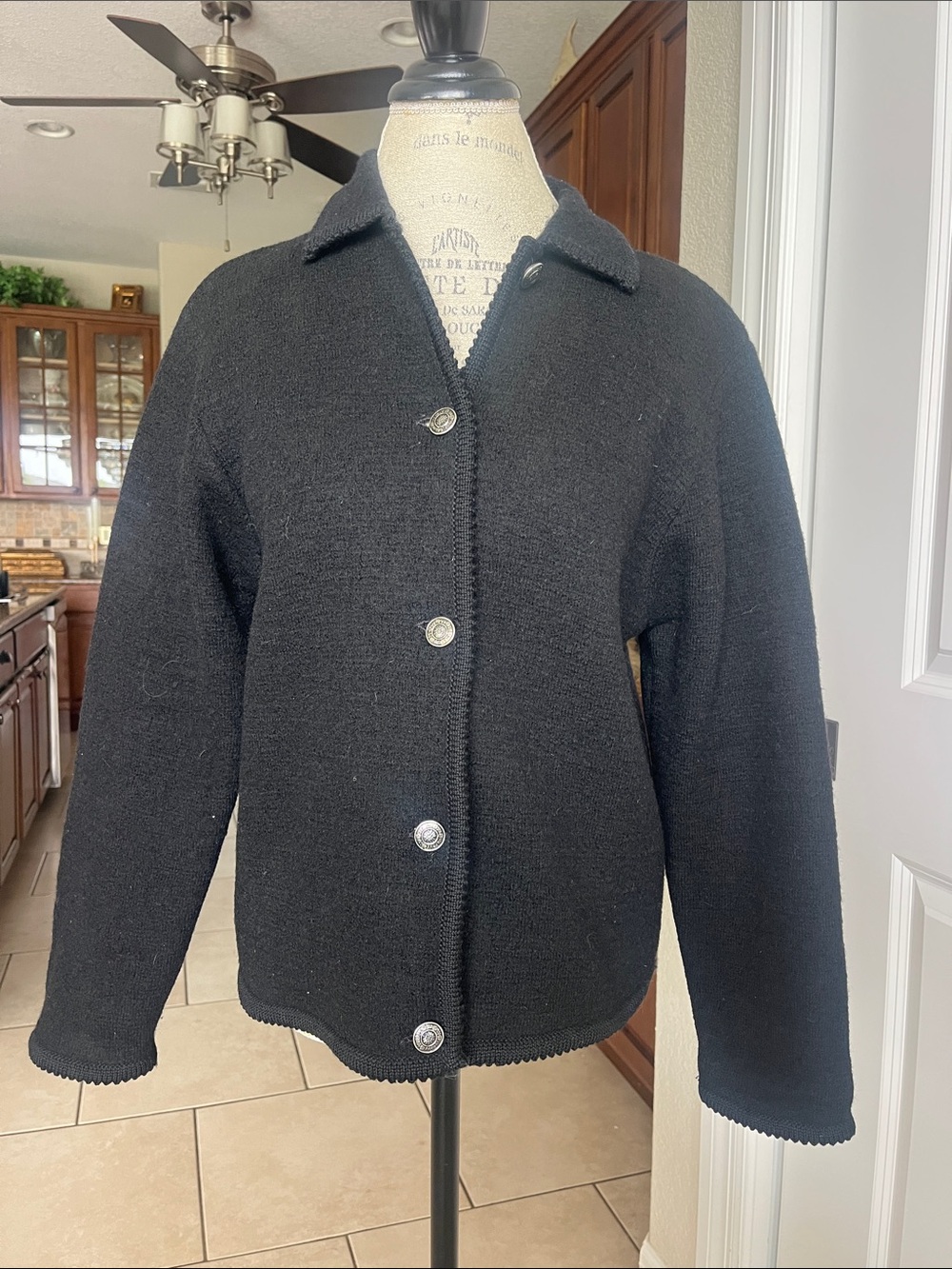 EUC Eagles Eye black 100% wool classic sweater jacket silver buttons size small